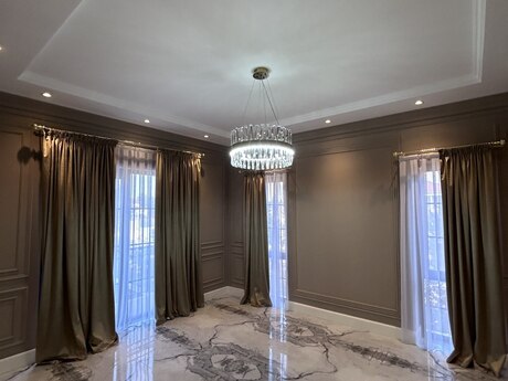 7 otaqlı həyət evi/bağ evi - Buzovna q. - 510 m²