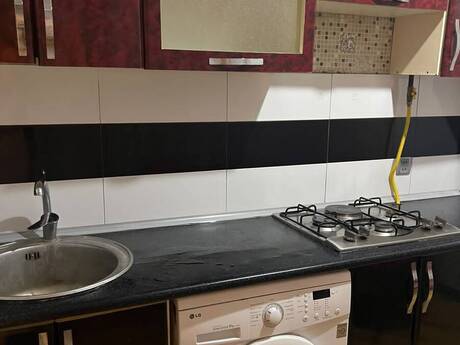 3 otaqlı yeni tikili - İnşaatçılar m. - 80 m²