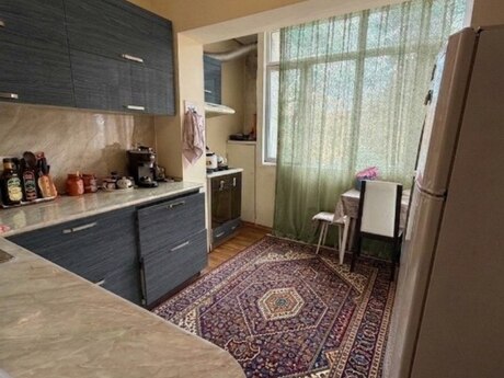 3 otaqlı köhnə tikili - Xalqlar Dostluğu m. - 86 m²