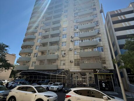 5 otaqlı yeni tikili - Nəsimi r. - 286 m²