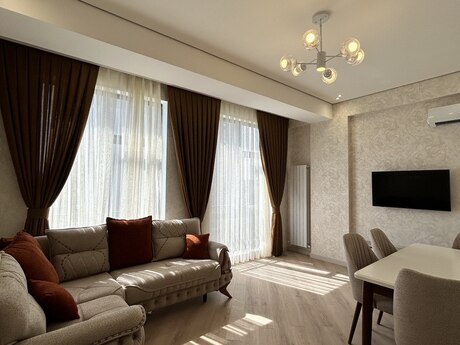 Elan №6219359 - Bakı, Azadlıq Prospekti m., 2 otaqlı, 70 m², 10/17 mərtəbə