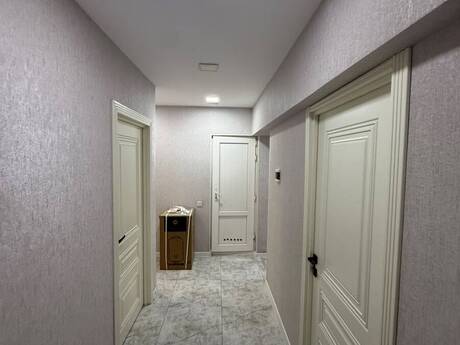 3 otaqlı köhnə tikili - Nəsimi r. - 80 m²