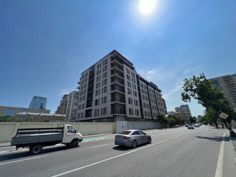 2 otaqlı yeni tikili - 28 May m. - 82 m²