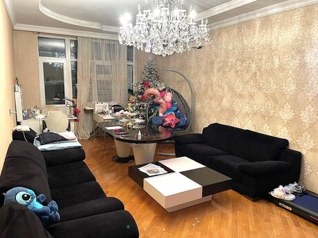 м. Гянджлик