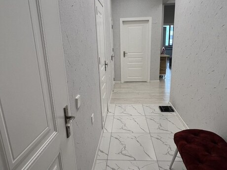 3-комн. новостройка - Насиминский р. - 90 м²