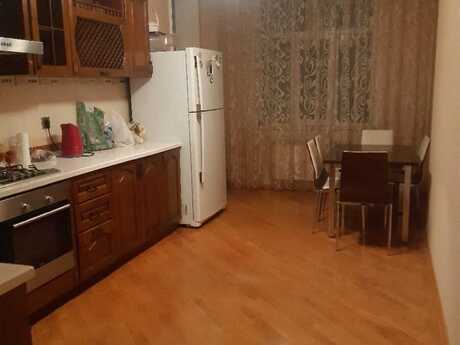 3-комн. новостройка - м. Низами - 135 м²