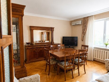 4 otaqlı mənzil, 105 m², Elmlər Akademiyası: 250 000 ₼ 2