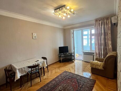 Elan №6219642 - Bakı, Elmlər Akademiyası m., 3 otaqlı, 70 m², 5/5 mərtəbə