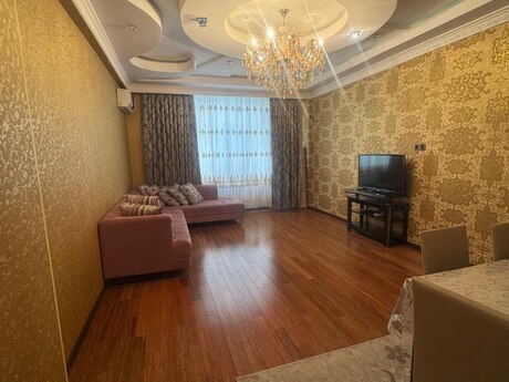 Elan №6219648 - Bakı, 7-ci mikrorayon q., 2 otaqlı, 90 m², 3/17 mərtəbə