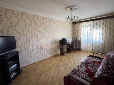 Elan №6219703 - Bakı, Azadlıq Prospekti m., 3 otaqlı, 70 m², 8/9 mərtəbə