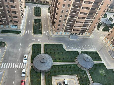 Kirayə 2 otaqlı mənzil, 100 m², 28 May: 1 200 ₼/ay 2