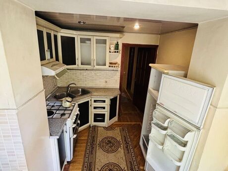 Elan №6219783 - Bakı, Gənclik m., 3 otaqlı, 90 m², 2/5 mərtəbə