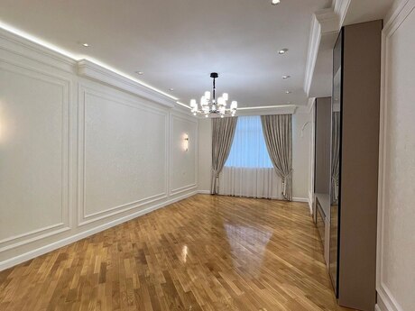 4 otaqlı yeni tikili - Nəsimi r. - 172 m²