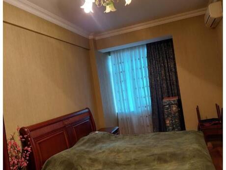 2 otaqlı yeni tikili - 8 Noyabr m. - 85 m²