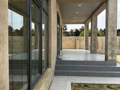 5 otaqlı həyət evi/bağ evi - Mərdəkan q. - 230 m²