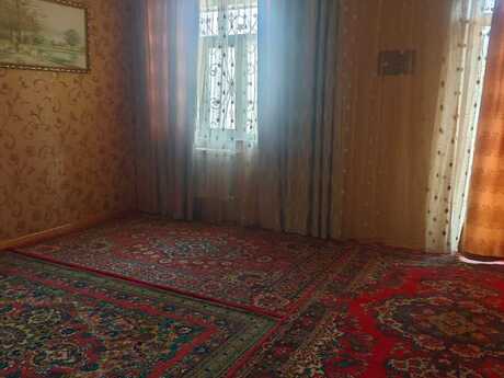 6 otaqlı həyət evi/bağ evi - Qara Qarayev m. - 300 m²