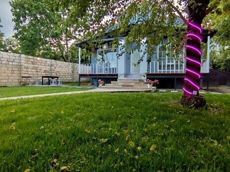 3 otaqlı həyət evi/bağ evi - Qəbələ - 100 m²