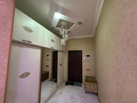 Elan №6220129 - Bakı, İnşaatçılar m., 3 otaqlı, 152 m², 5/15 mərtəbə