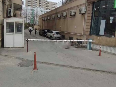 4 otaqlı yeni tikili - Elmlər Akademiyası m. - 188.6 m²