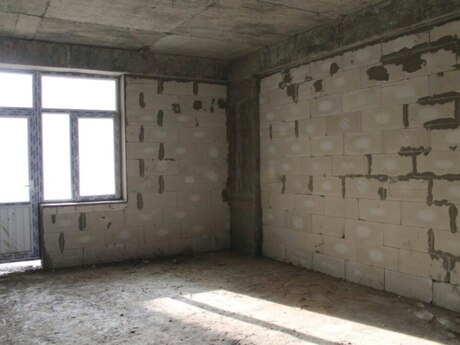 4 otaqlı yeni tikili - Elmlər Akademiyası m. - 185 m²