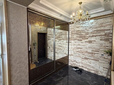 3 otaqlı mənzil, 135 m², İnşaatçılar: 290 000 ₼ 4