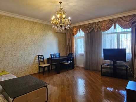 3 otaqlı mənzil, 135 m², Nizami: 410 000 ₼ 2