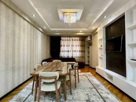 3 otaqlı yeni tikili - İnşaatçılar m. - 120 m²