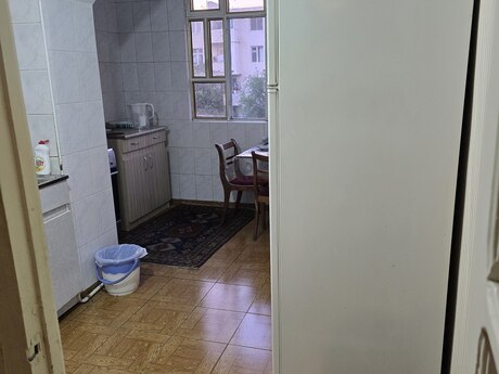 3 otaqlı köhnə tikili - Nəriman Nərimanov m. - 80 m²