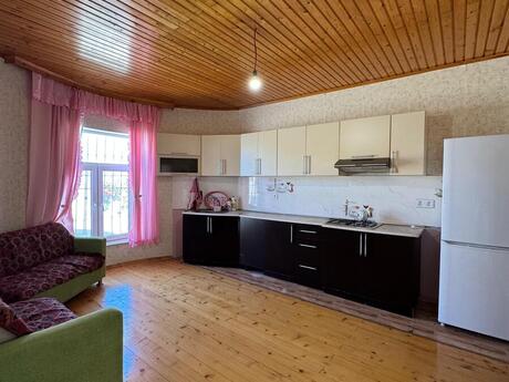 3 otaqlı həyət evi/bağ evi - Bilgəh q. - 150 m²