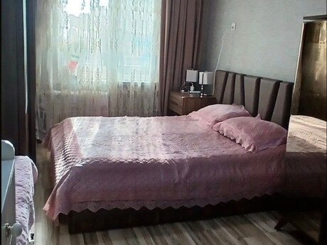 3 otaqlı köhnə tikili - Xalqlar Dostluğu m. - 85 m²