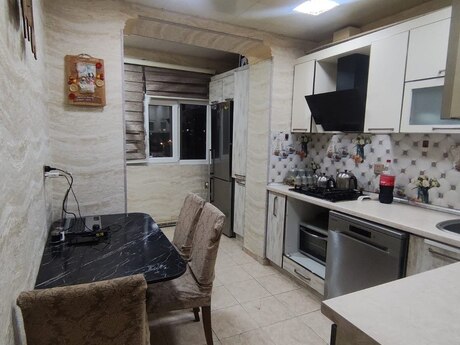 3 otaqlı köhnə tikili - Xalqlar Dostluğu m. - 85 m²