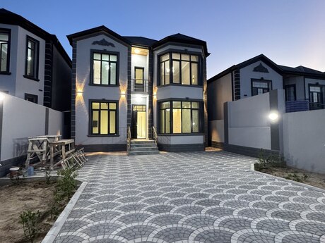 5 otaqlı həyət evi/bağ evi - Binə q. - 150 m²