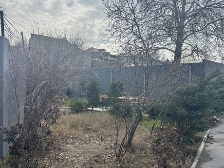 Obyekt - Ağ şəhər q. - 347 m²