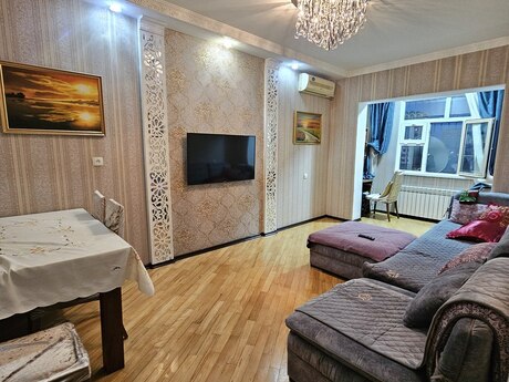 3 otaqlı köhnə tikili - Azadlıq Prospekti m. - 90 m²