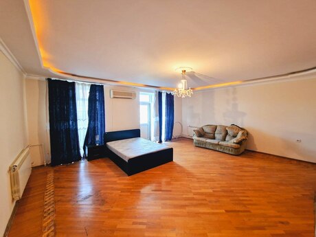 3 otaqlı mənzil, 100 m², Nərimanov: 200 000 ₼ 2