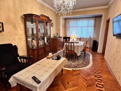 Elan №6220689 - Bakı, Memar Əcəmi m., 3 otaqlı, 85 m², 5/5 mərtəbə