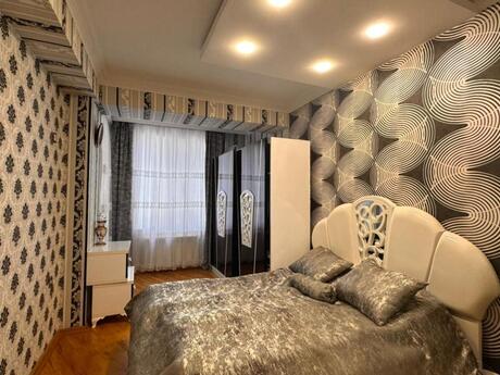 Объявление №6220793 - Баку, Ясамальский р., 3-комн., 100 м², 2/9 этаж