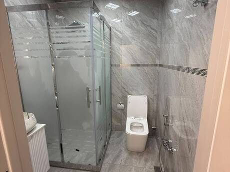 3-room apartment for rent, 90 m², Memar Əcəmi: 750 ₼/mo 3