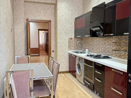 İnşaatçılarda 4 otaqlı yeni tikili mənzil kirayə verilir, 150 m², 1 200 AZN/ay, şəkil 3 / 12