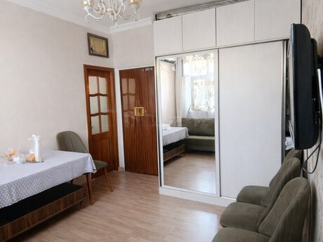 2-room old-build apartment for sale in Azadlıq Prospekti, 40 m², 108 000 AZN, photo 3 / 6