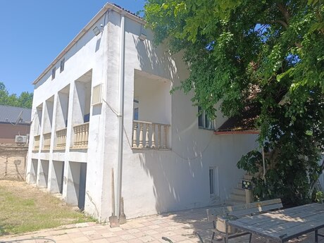 5 otaqlı həyət evi, 200 m², Görədil: 180 000 ₼ 3