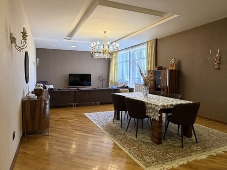 3 otaqlı mənzil, 170 m², Elmlər Akademiyası: 550 000 ₼ 3