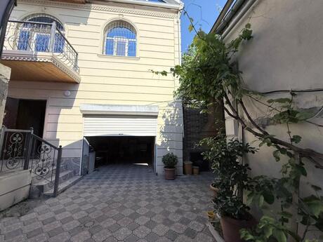 Elan №6221758 - Sumqayıt, Sumqayıt, 5 otaqlı, 220 m²