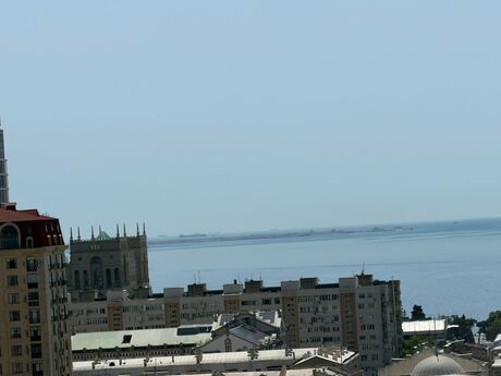 Elan №6221761 - Bakı, 28 May m., 2 otaqlı, 76.8 m², 10/16 mərtəbə