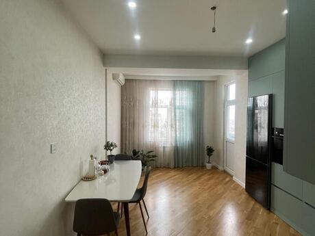 3-room apartment, 147 m², Nəsimi: 295 000 ₼ 5