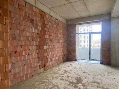 4 otaqlı mənzil, 195 m², 28 May: 680 000 ₼ 5