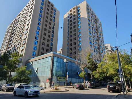 4 otaqlı mənzil, 195 m², 28 May: 680 000 ₼ 4
