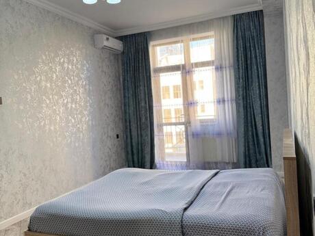 Elan №6217556 - Bakı, 8 Noyabr m., 2 otaqlı, 65 m², 4/16 mərtəbə