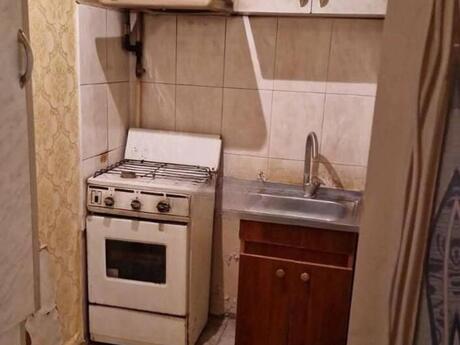 2 otaqlı köhnə tikili - Nəsimi r. - 30 m²