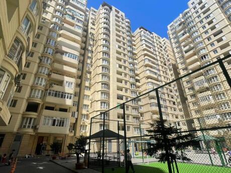 Объявление №6222181 - Баку, м. 8 ноября, 2-комн., 93 м², 3/16 этаж